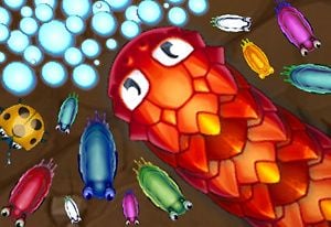 Super Crazy Snake: Worm IO Multiplayer Online Slither War Game - Free Skins  Version by Ha Le